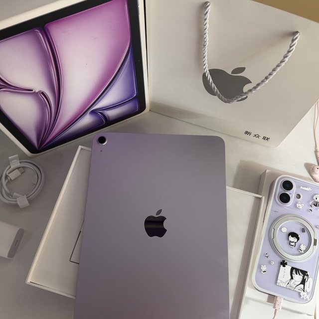 iPad 11寸和13寸到底怎么选？翻了677条评论后发现，真正要纠结的不是屏幕，是那1700块