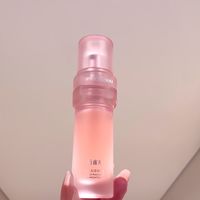 油敏肌熬夜暗沉垮脸，选什么精华清爽焕亮？
