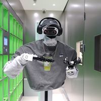 全国首家24小时无人咖啡店实测：机器人做咖啡全程零接触，新手必看操作指南