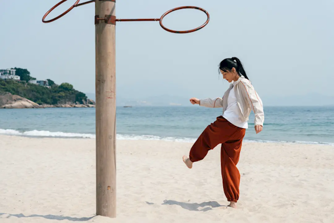 2026暑期档票房破100亿:《功夫女足》《八仙!》TOP2