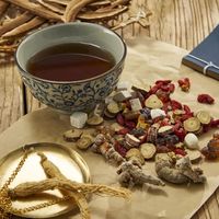 同样是膏，价格差10倍！中医揭开膏方真相：它和秋梨膏根本不是一回事
