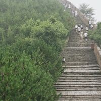 40度的济南，冻到发抖的雁门山山顶：暑期避暑游的“山顶温差”，被大多数人低估了