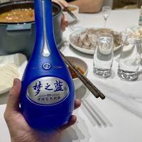 一瓶M6+，三个价：货架699、批价565、线上报价460，中秋前洋河到底按哪个价买