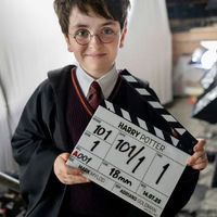 HBO用纪录片给剧集预热，一集1亿美元、拍10年的《哈利·波特》到底什么来头