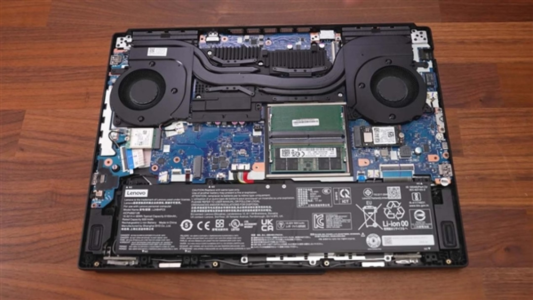 64GB笔记本送修:商家偷扣32GB内存条!声称不兼容