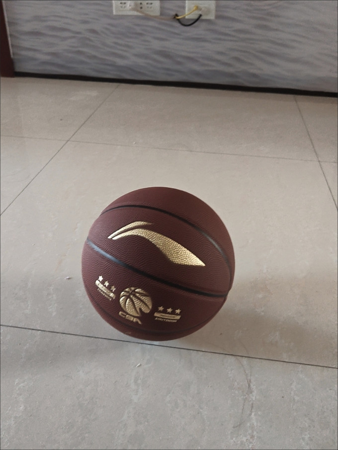 篮球