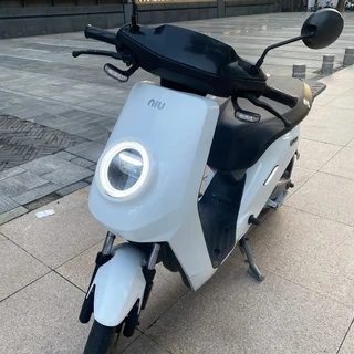 新车打到2799，二手小牛还值得买？翻完8月20多条挂牌帖，行情和坑一次说清