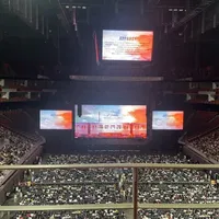 川航899元“演唱会旅行包”悄悄卖空了好几轮：包厢票+400元机票券，先搞清楚谁划算再冲