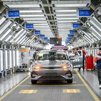 保值率跌到46%、跨省过户新增三重核验：燃油车卖车买车一次说清