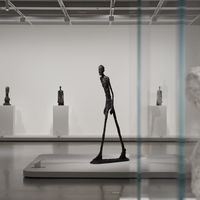 一件雕塑拍出1.04亿美元,这个展一次带来212件:98元的贾科梅蒂大展值得去吗?