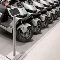 九号M3闪骑开售半个月，团购价干到3919元：两百万播放的拆车横评，入门ABS电摩现在值不值得冲