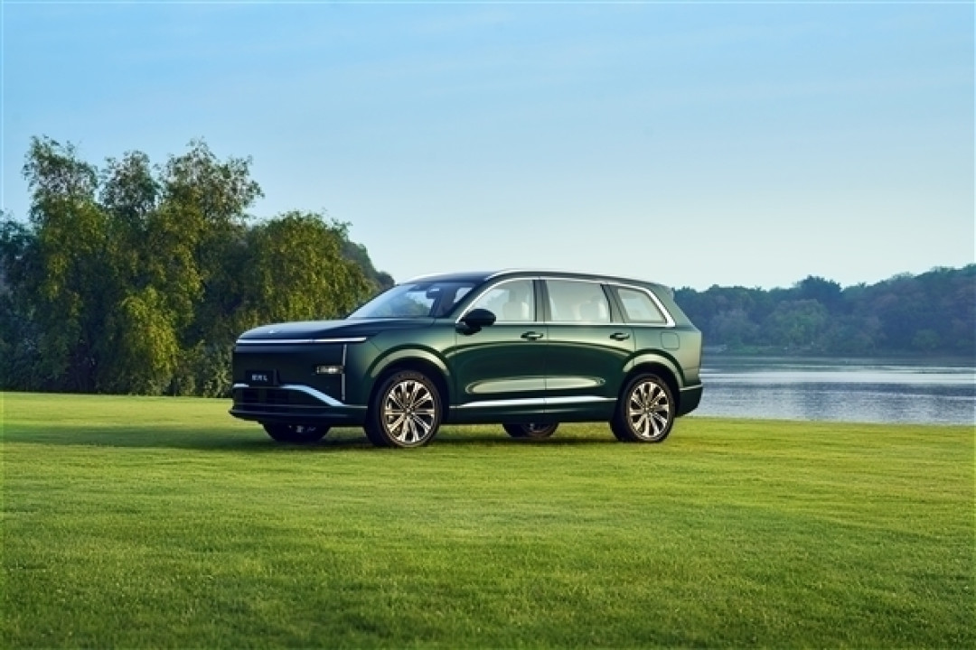 10.98万起人民的六座SUV 星光L上市一个月销量突破10000台
