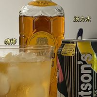 角瓶嗨棒，居酒屋一杯30+，在家只要6块：这瓶92元的三得利"便利店之王"值得囤吗