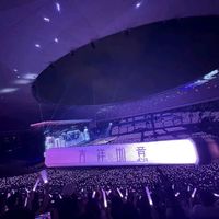 124万人想看、中秋档秒罄：凤凰传奇济南站二开改到8月20日中午，抢前先看懂这笔账