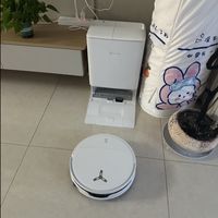 科沃斯扫地机器人：夏日清洁新助手