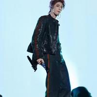 Gucci“秒认领”刘耀文演唱会造型，从红毯到舞台合作升级意味着什么