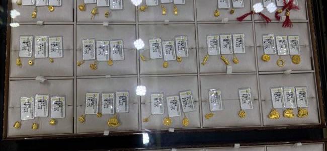 金价飙涨年轻人却疯抢小金饰“轻储蓄”心态让2至5克单品卖爆