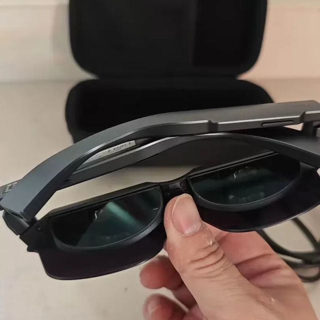 从2499跌到400块，这款AR眼镜价格触底了，但有个坑要避开