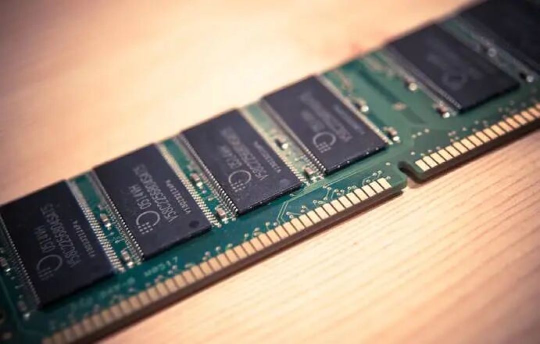 DDR5涨价7倍 DDR4涨价9倍!等降价的洗洗睡吧