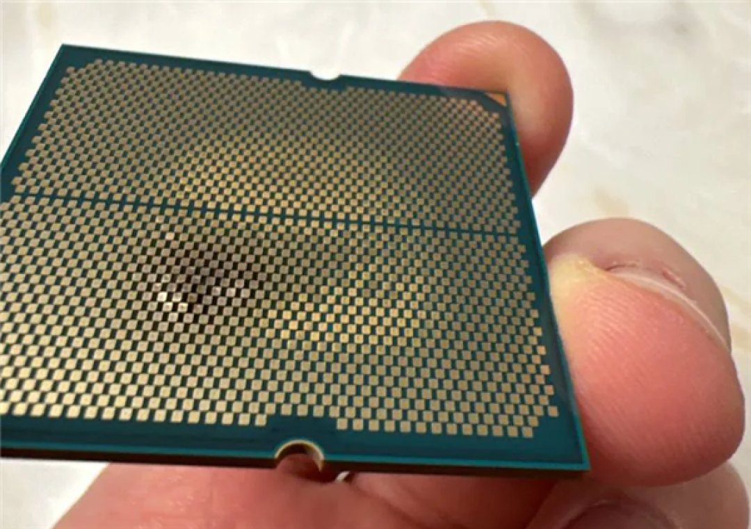 3年多了,锐龙7 7800X3D又双叒叕烧毁!