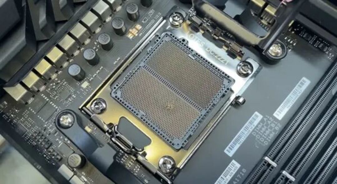3年多了,锐龙7 7800X3D又双叒叕烧毁!