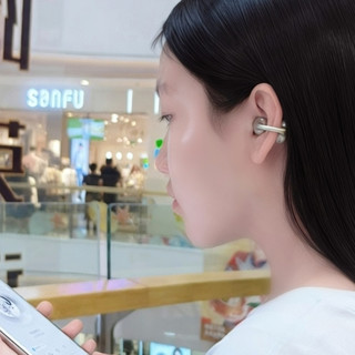 耳夹式耳机如何实现音质佩戴双优？漫步者LolliClip SE全面解析