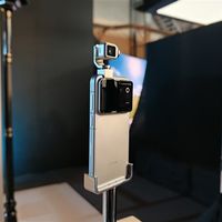 9999元起！沈腾喜提荣耀Robot Phone：行业首款机器人手机