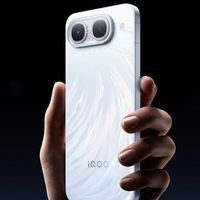 iQOO Neo11至尊版发布：9100mAh+天玑9500M+2K屏，售价3699元