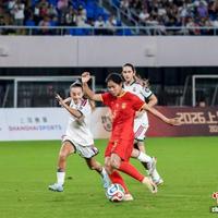 U17女足三场狂轰14球刷屏，但31岁的王霜真正等的不是这波流量