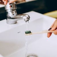 去牙黄最有效的牙膏推荐哪款？试过这些之后，我更愿意看综合护理