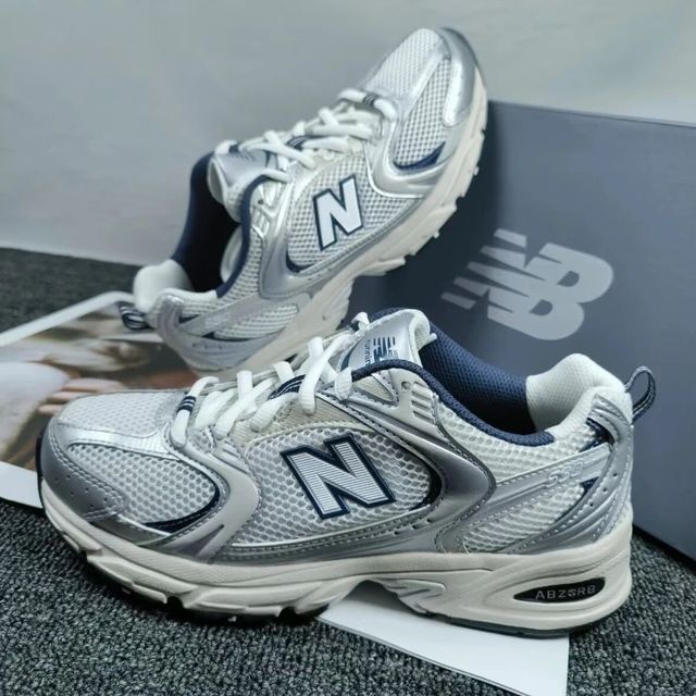 「新百伦」不是New Balance：十几年商标拉锯后，大促买N字鞋先认准鞋标