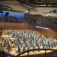 马勒《第五交响曲》的第一张唱片，别乱买：几十年版本之争的6个标杆版本+今年2张新录音，一篇讲清