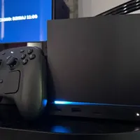 Steam Machine 上市七周，与 PS5 的终极对比出炉：平均低 15 帧，但赢在加载和可折腾——1049 美元该不该花？