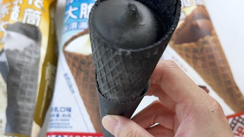 黑巧新品与猎奇咸味 | 零食生活8.20日报