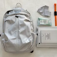 开学选包:TB托特貌美但娇气,珑骧耐造但寡淡,付款前先把这三个问题想清楚