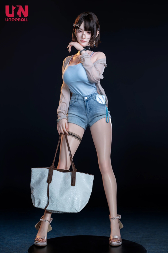 女上装