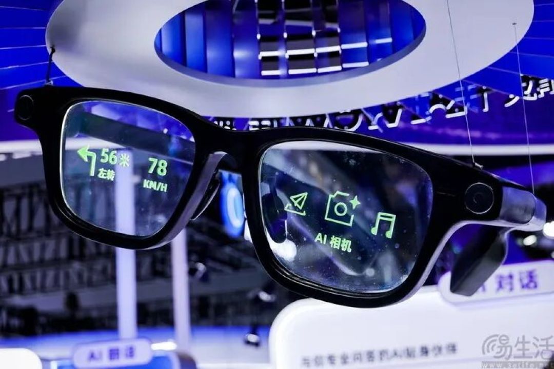 大家熟悉的充电宝品牌闪极,要当AI眼镜领头羊