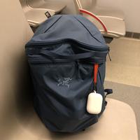 你行李里最重的从来不是行李：轻量化出行算完这笔账，才知道钱该花在哪一步