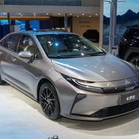 2026款卡罗拉终端跳水，混动裸车9.9万升级8155