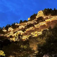 望仙谷8月因"堵车"刷屏：翻了60多条刚回来的评价，整理出这份错峰攻略和性价比账
