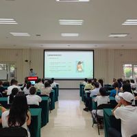 学校体检提示“脊柱弯曲异常”，先别慌：不到10°不算脊柱侧弯，支具更不能随便买