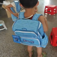 美旅小学生书包