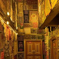 喀什古城旅拍，从168元到数千元都喊“出片”，这钱到底该怎么花