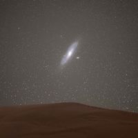 仙女星系观测季开启：裸眼0元、双筒300元，这趟254万光年能看到什么程度？