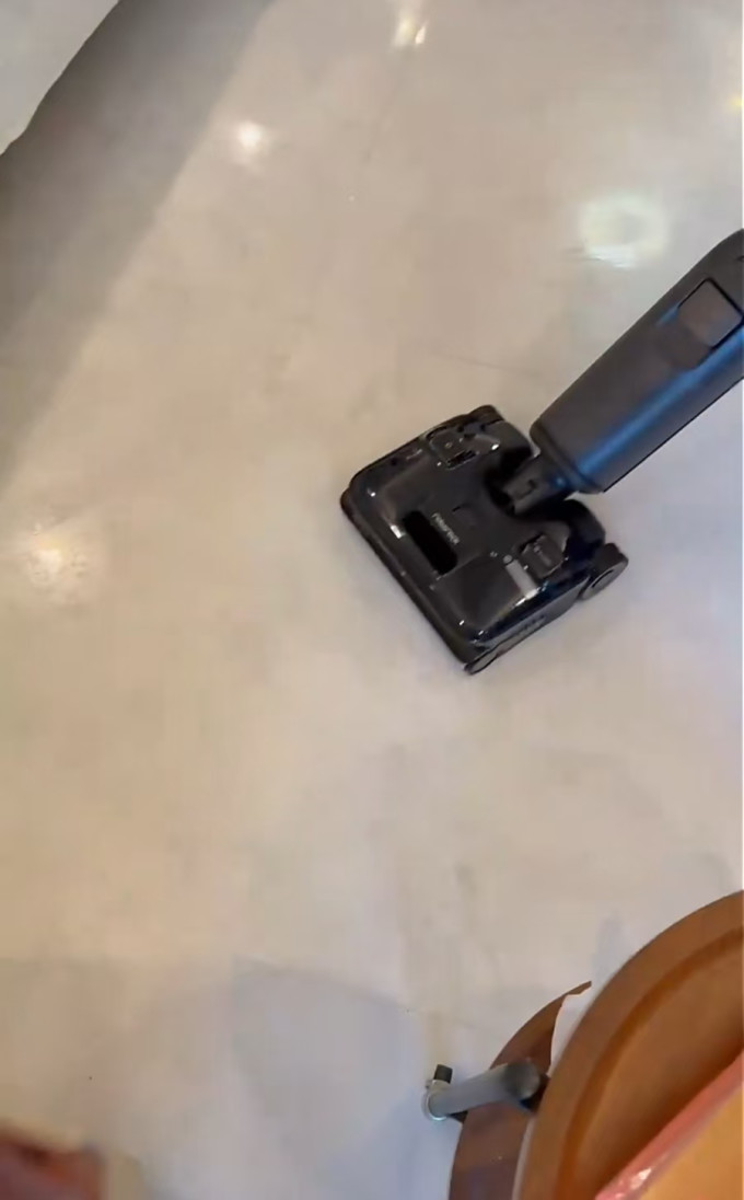 无线洗地机
