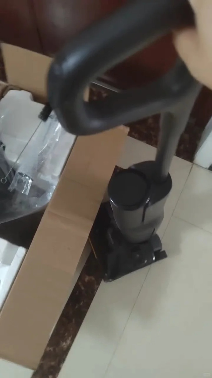 无线洗地机