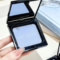 植村秀冰雾蓝刷屏：冲新品磨皮定妆饼前，先看蓝色粉饼的翻车史