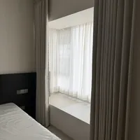 飘窗窗帘装里还是装外？翻完60多篇翻车与真香帖，我发现大多数人答题顺序就错了