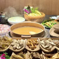 菌子季只剩最后10天，大理刚有3名大学生吃火锅中毒住院：外地人要赶这最后一波，先看这3条路和6条红线