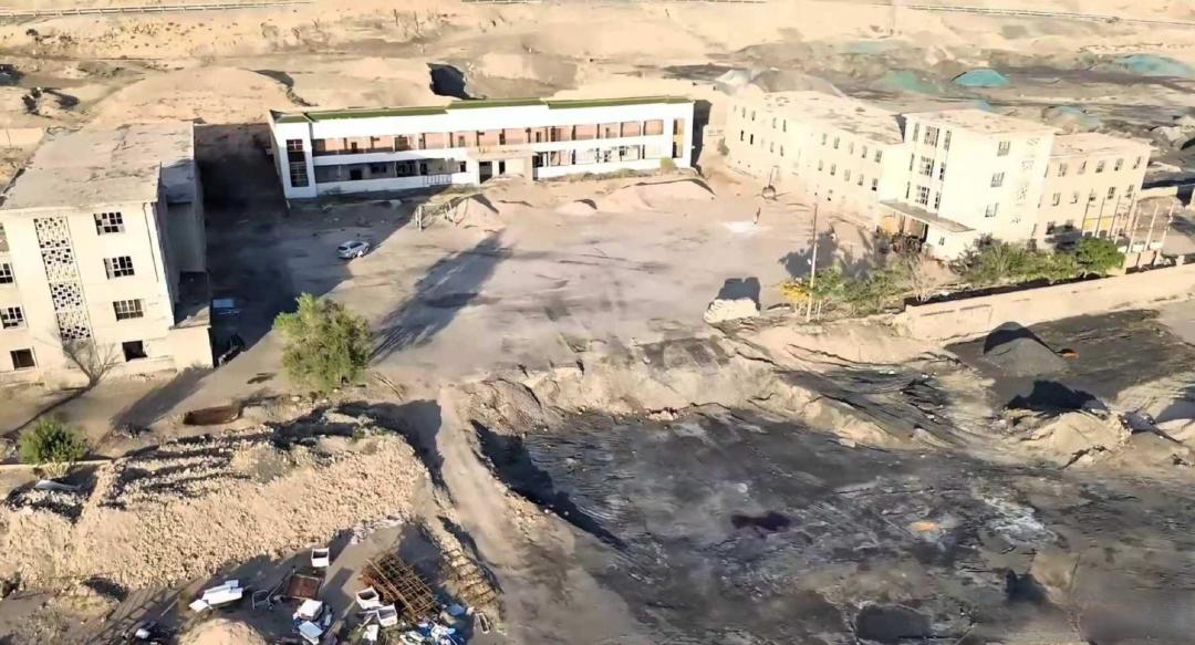 欢迎来龙餐馆带火国内两大取景地，废弃矿区变网红打卡点